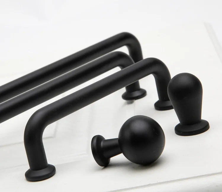 AmeriLux Black Circular Cabinet & Wardrobe Handle